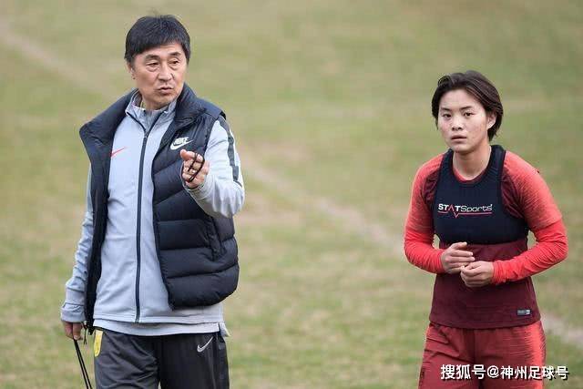 温网女单资格赛首轮：中国选手3胜4负 王曦雨朱琳晋级